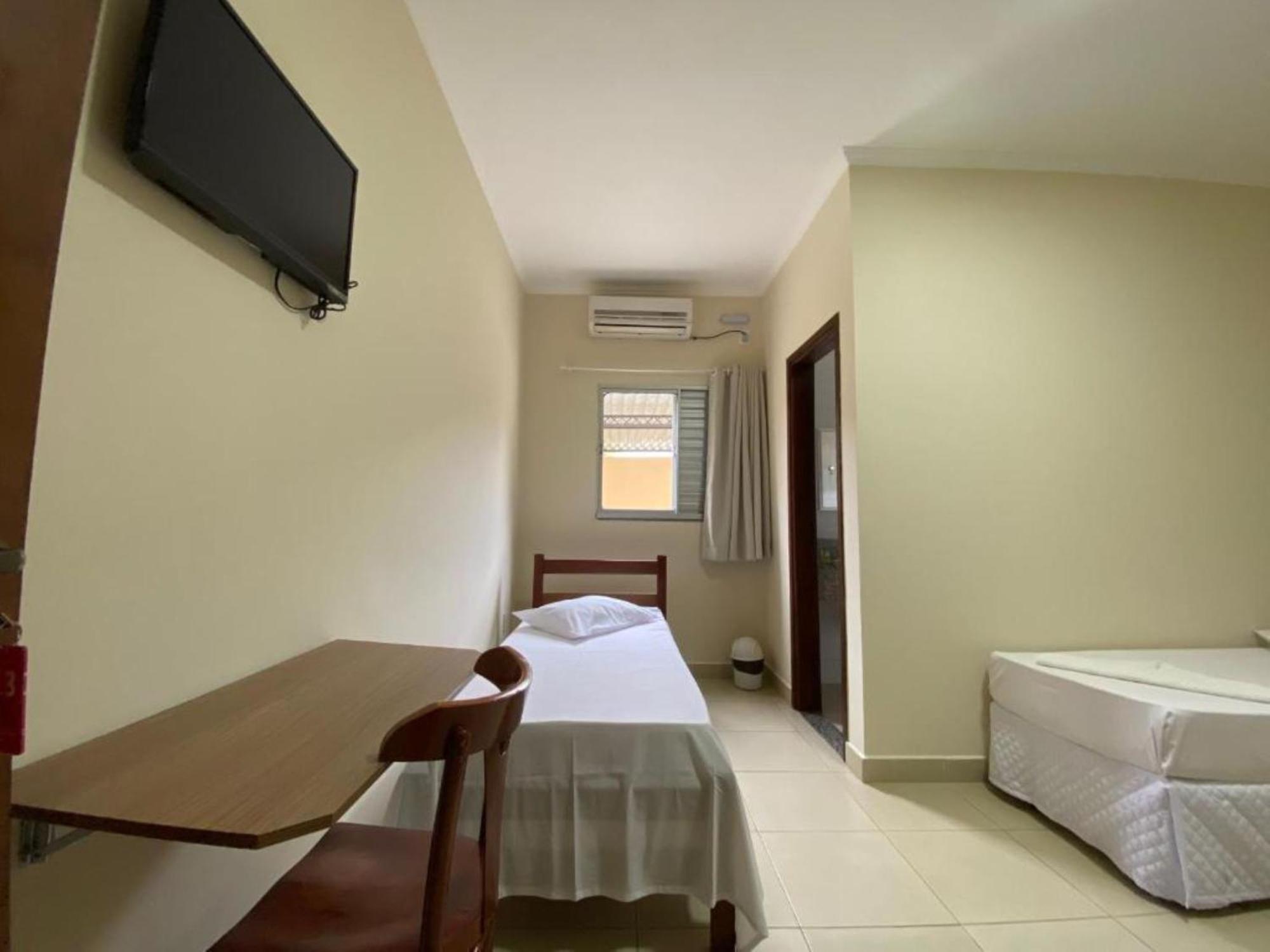 Hotel Graal Inn Queluz Pokoj fotografie